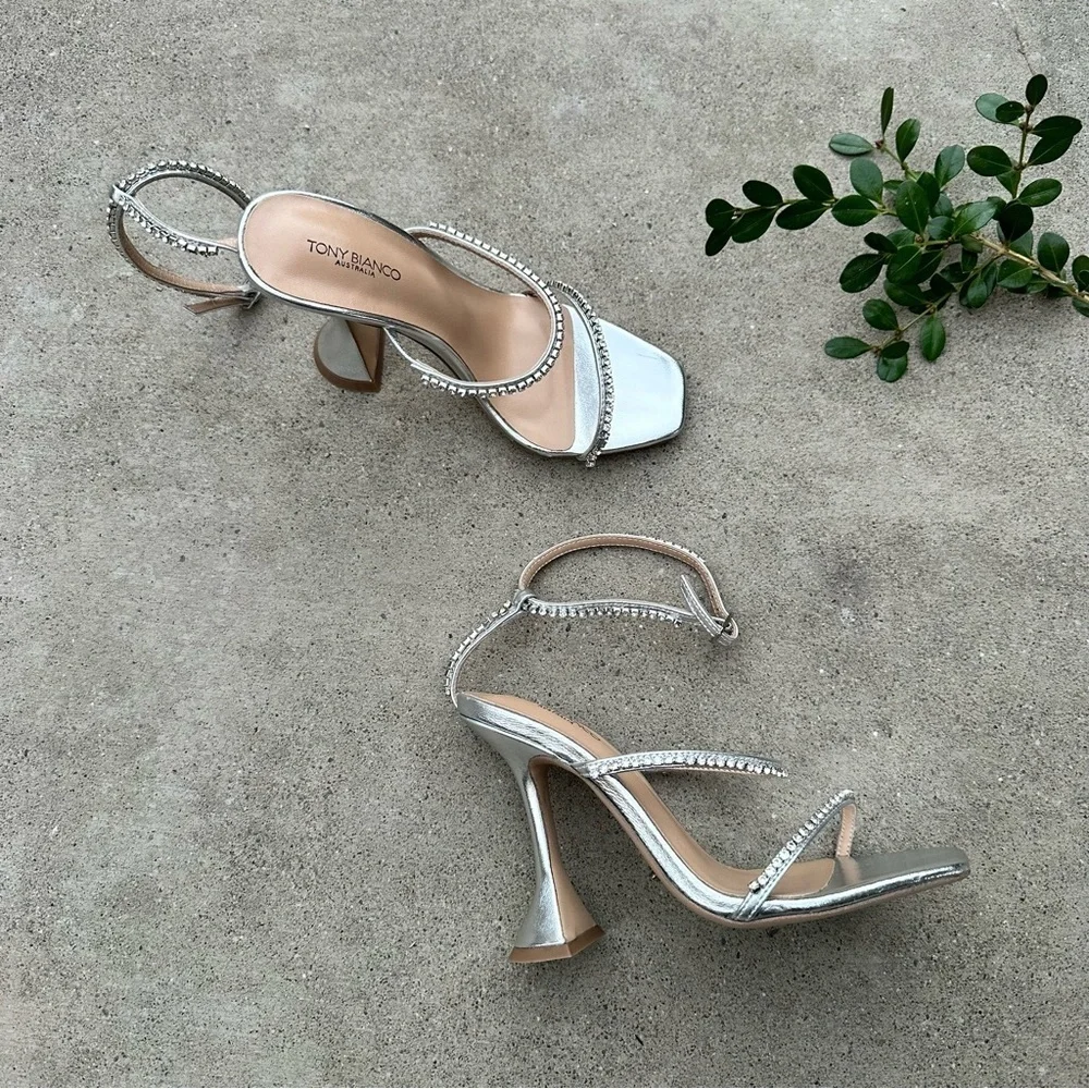 Tony Bianco Shy Sandal in Silver Metallic Size 5.5